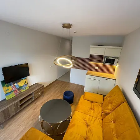 Apartman Premier Beach-luxury Studio-first Line *