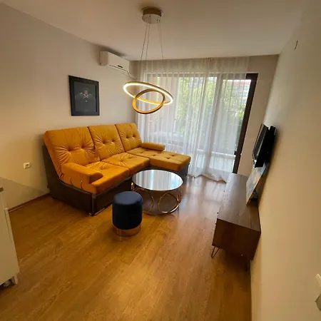 Premier Beach-luxury Studio-first Line Apartman Szveti Vlasz
