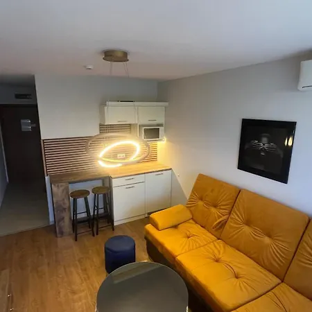 아파트 Premier Beach-luxury Studio-first Line *